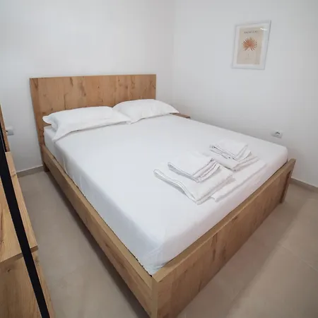 Apartment Sea 123 *