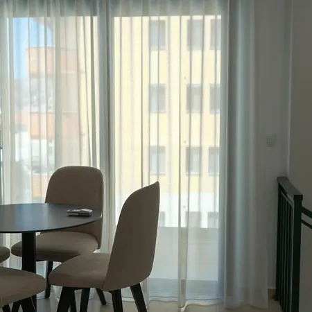 Sea 123 Apartment Sarande